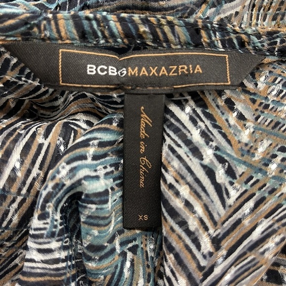 BCBGMaxazria Blue Patterned Silk Sheer Sleeveless Blouse With Waist Tie XS - Picture 6 of 8
